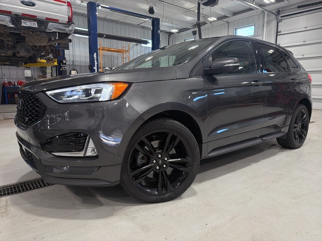 2019 Ford Edge ST