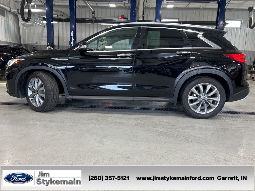 2019 Infiniti QX50 PURE photo 2