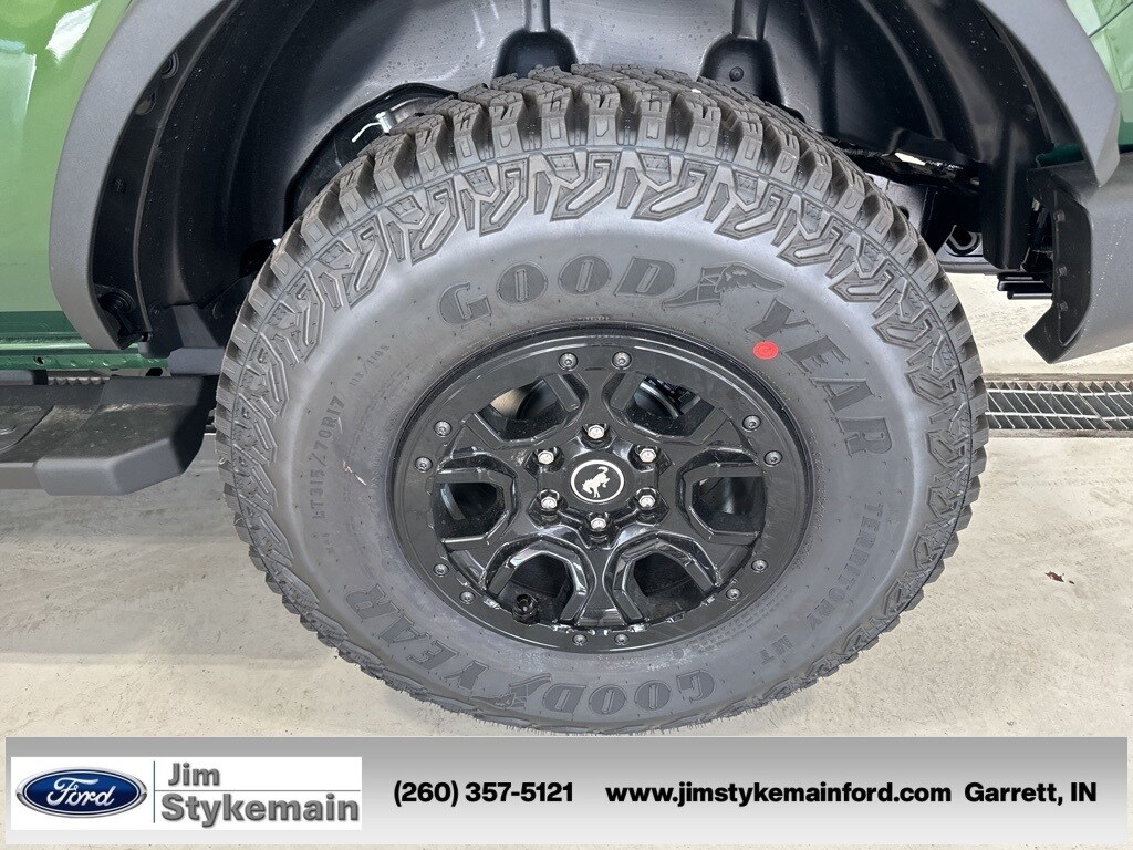 2024 Ford Bronco Wildtrak photo 3
