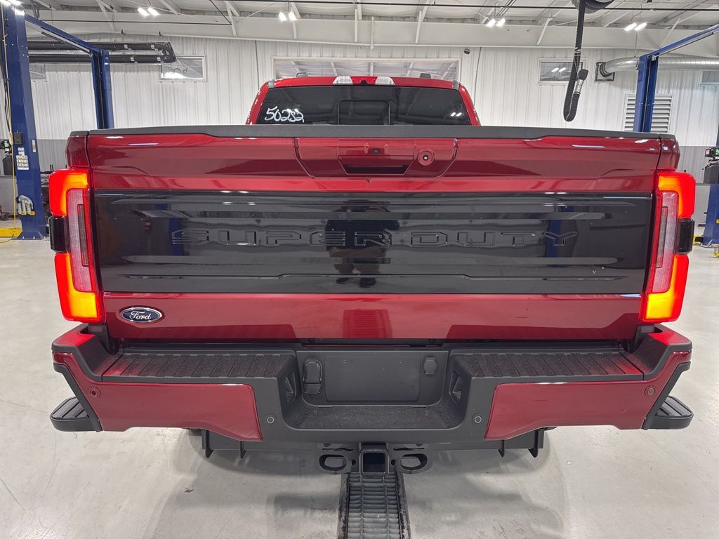 2026 Ford F-250 Super Duty Platinum - Photo 10