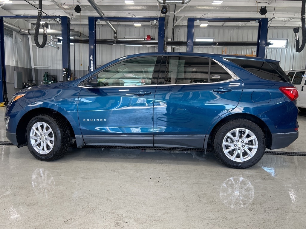 Used 2020 Chevrolet Equinox LT with VIN 3GNAXTEV5LL321813 for sale in Garrett, IN
