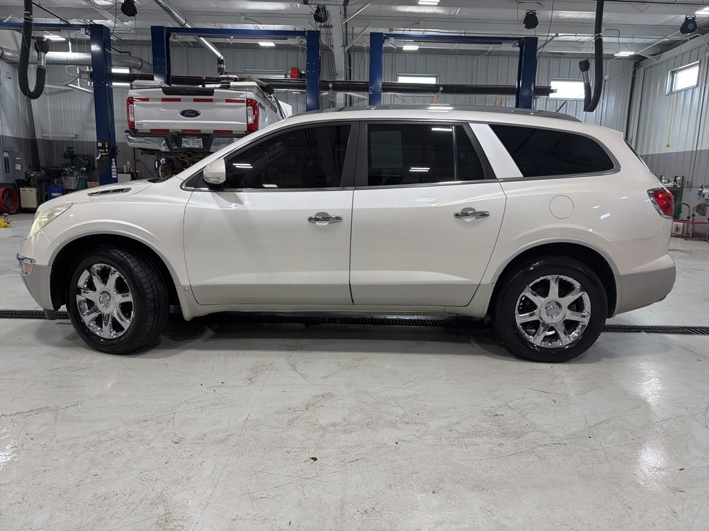 Used 2008 Buick Enclave CXL with VIN 5GAEV23758J139446 for sale in Garrett, IN