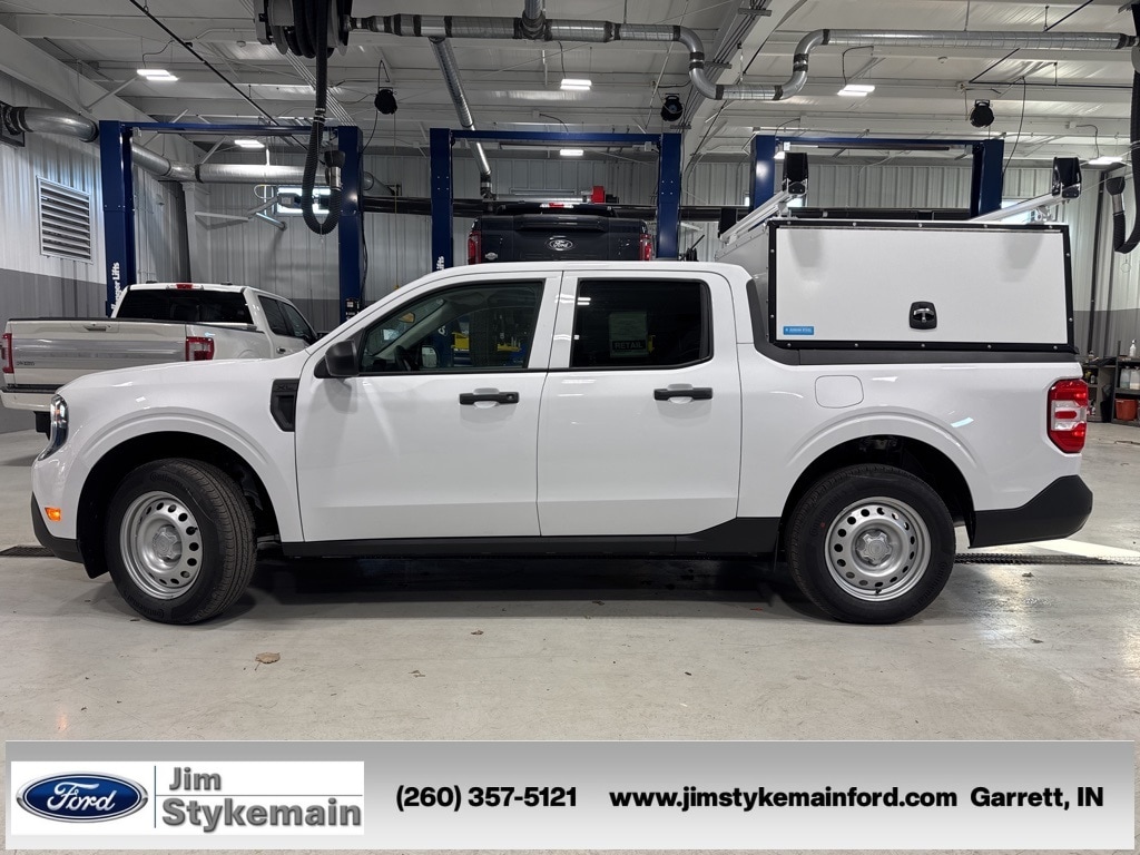 New 2025 Ford Maverick XL Truck SuperCrew