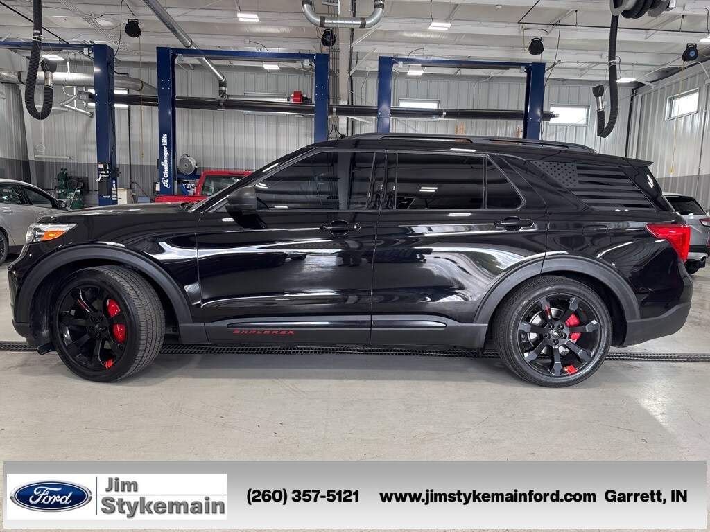 2020 Ford Explorer XLT photo 3
