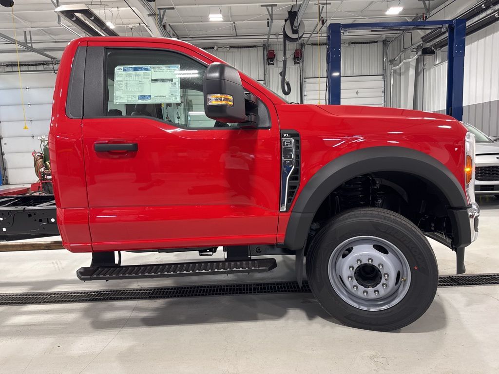 2026 Ford F-600 Super Duty Chassis Cab XL - Photo 6