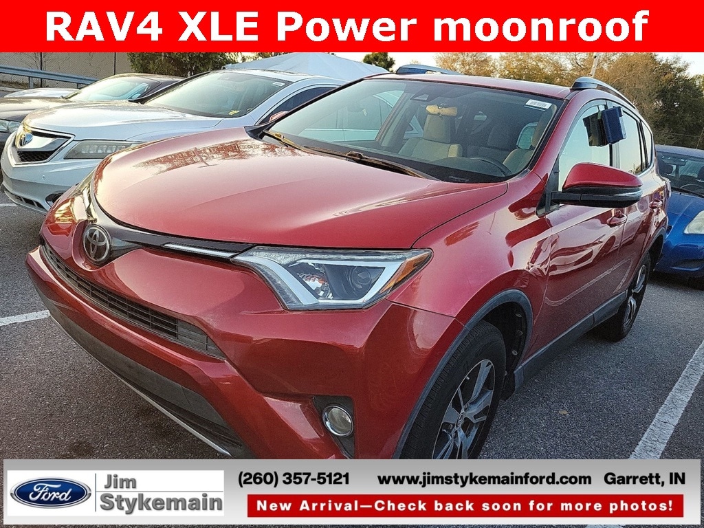 Used 2017 Toyota RAV4 XLE with VIN JTMWFREV1HJ121630 for sale in Garrett, IN