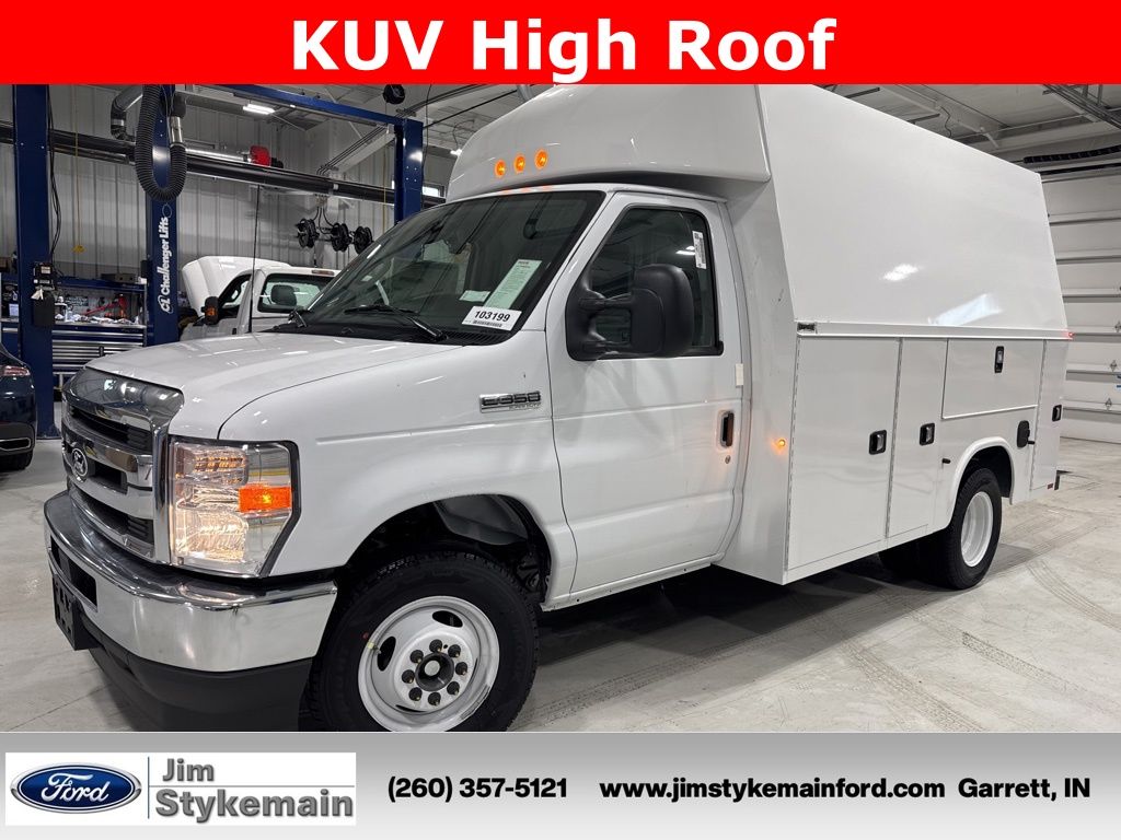 2026 Ford E-Series DRW E-350 Super Duty 138 in WB's photo