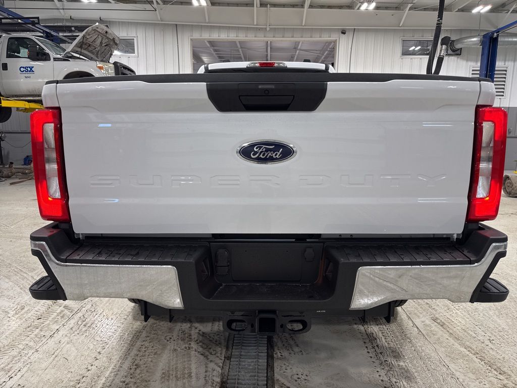 2025 Ford F-250 Super Duty XL - Photo 7