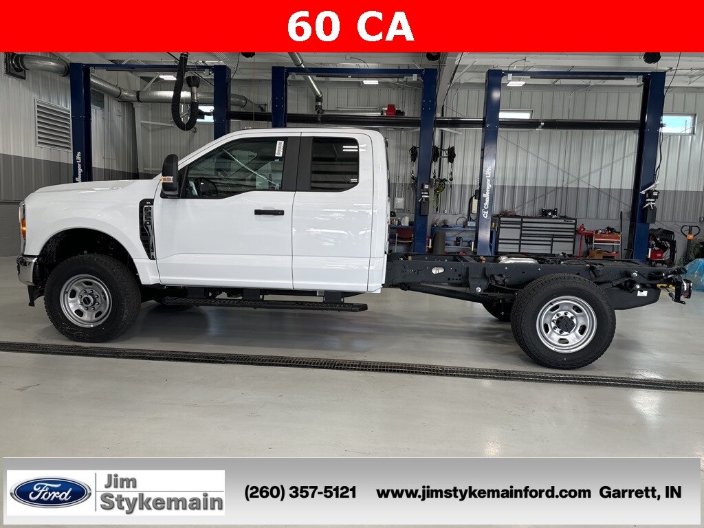 2024 Ford F-350 XL photo 2
