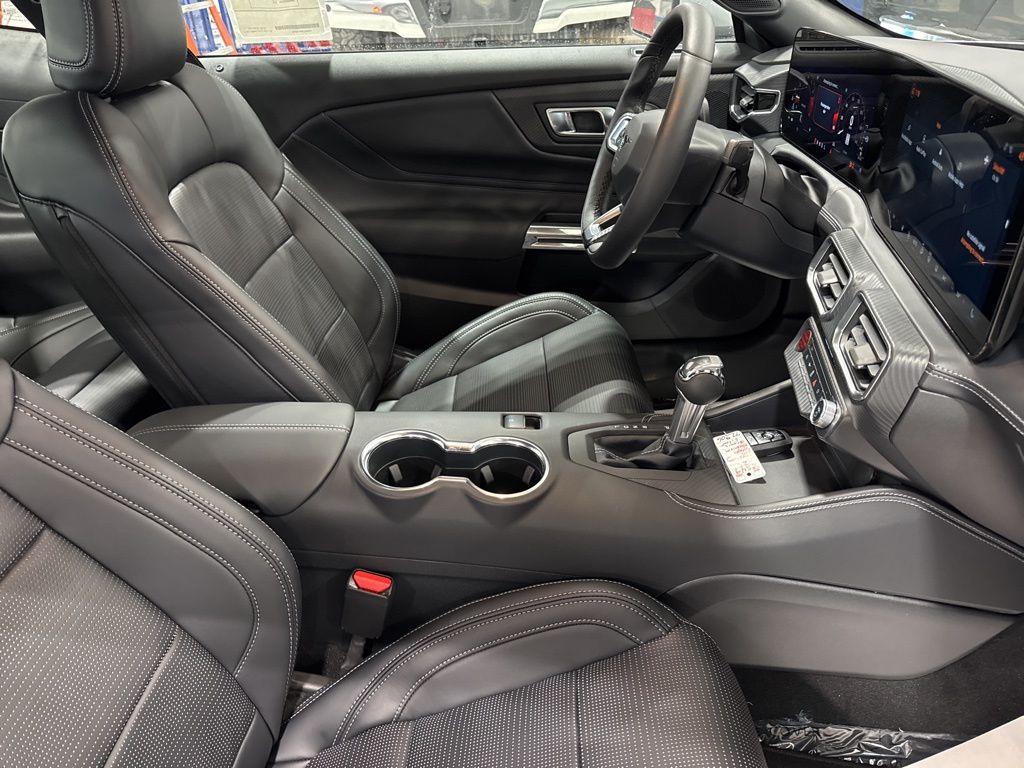 2025 Ford Mustang EcoBoost Premium Fastback - Photo 29