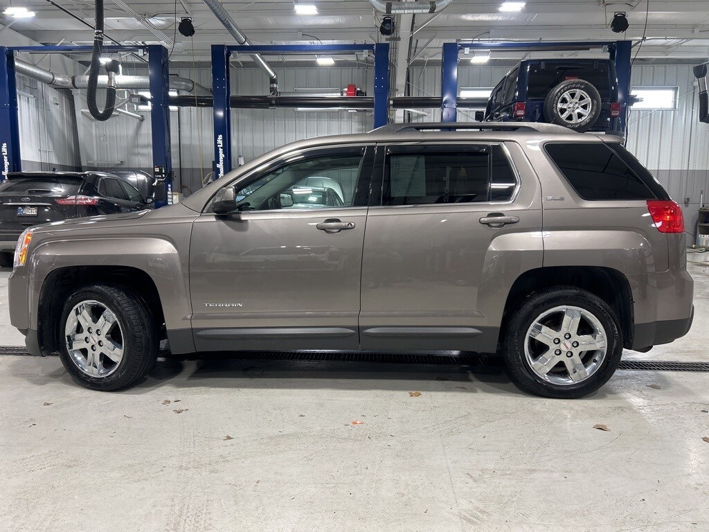 2012 Gmc Terrain SLT photo 2