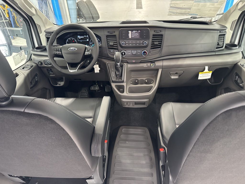 2025 Ford Transit Van Base - Photo 16