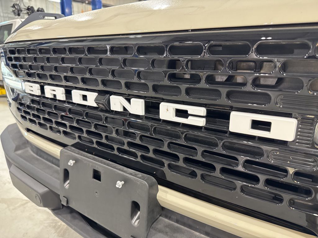2025 Ford Bronco 4-Door Outer Banks - Photo 13