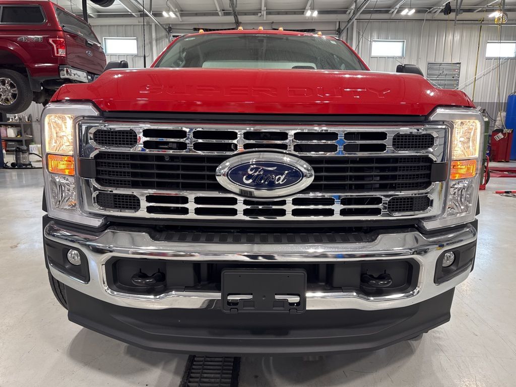 2026 Ford F-600 Super Duty Chassis Cab XL - Photo 9