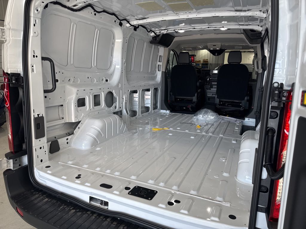 2025 Ford Transit Van Base - Photo 20