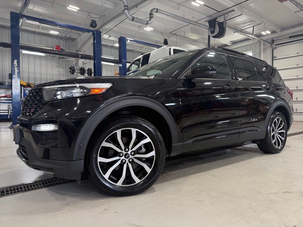 2020 Ford Explorer ST 4WD's photo