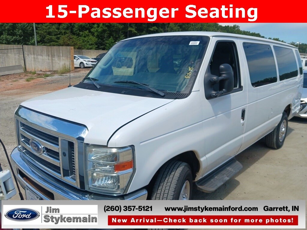 2013 Ford E-350 photo 2