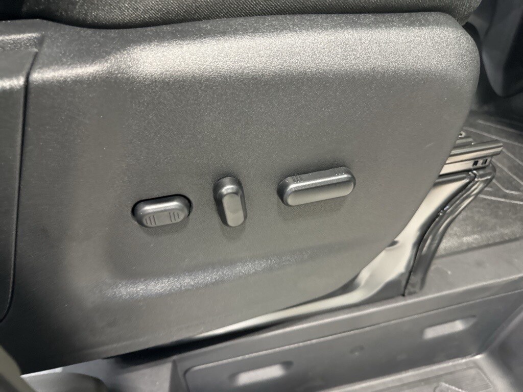 2024 Ford Transit photo 2