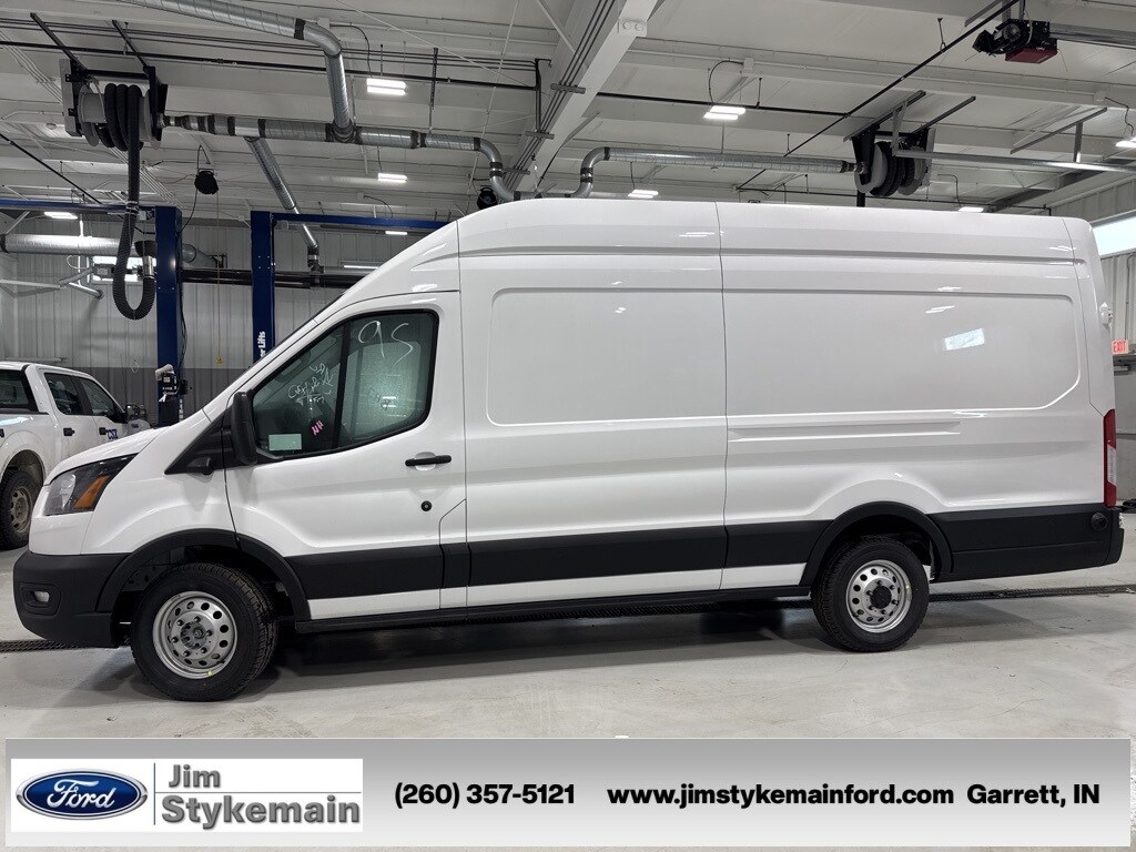 2025 Ford Transit photo 4