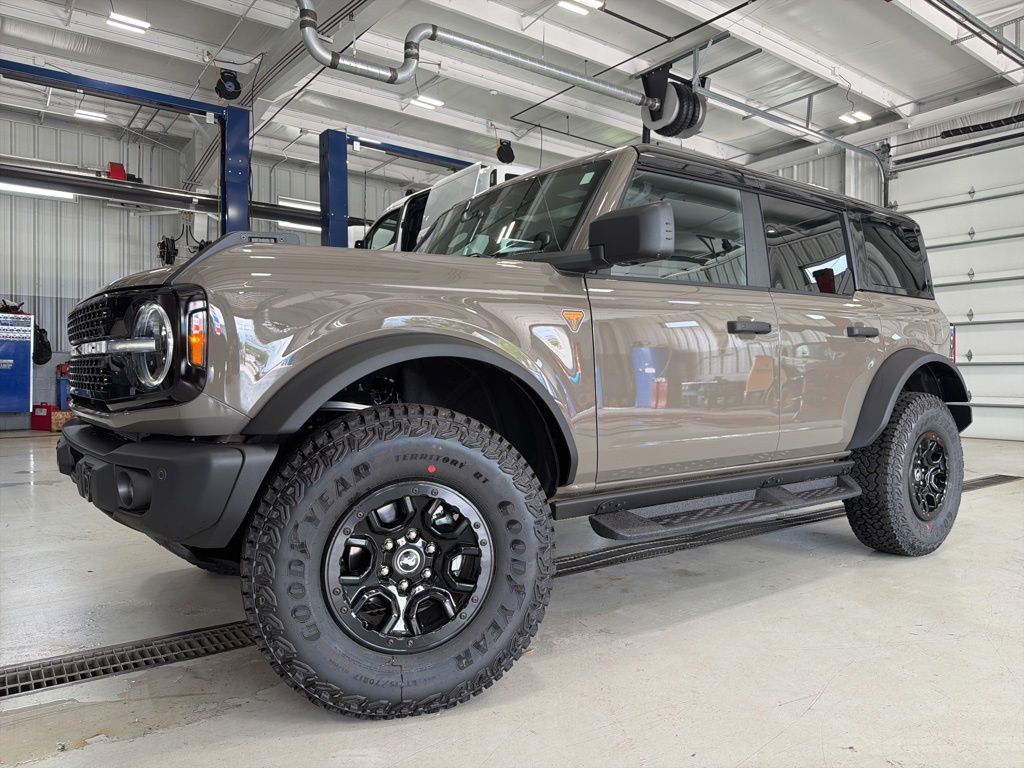 2026 Ford Bronco Badlands 4x4's photo