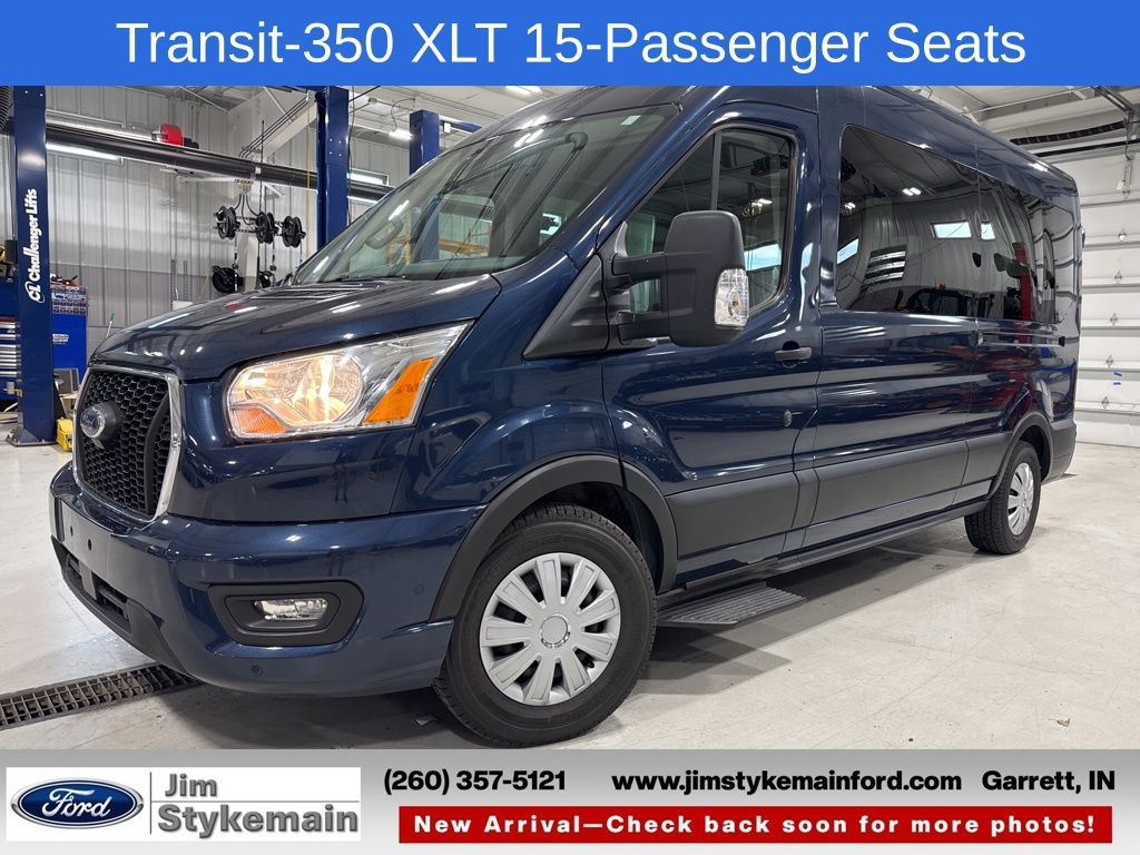 2021 Ford Transit 350 XLT Med Roof Sliding Pass. 148's photo