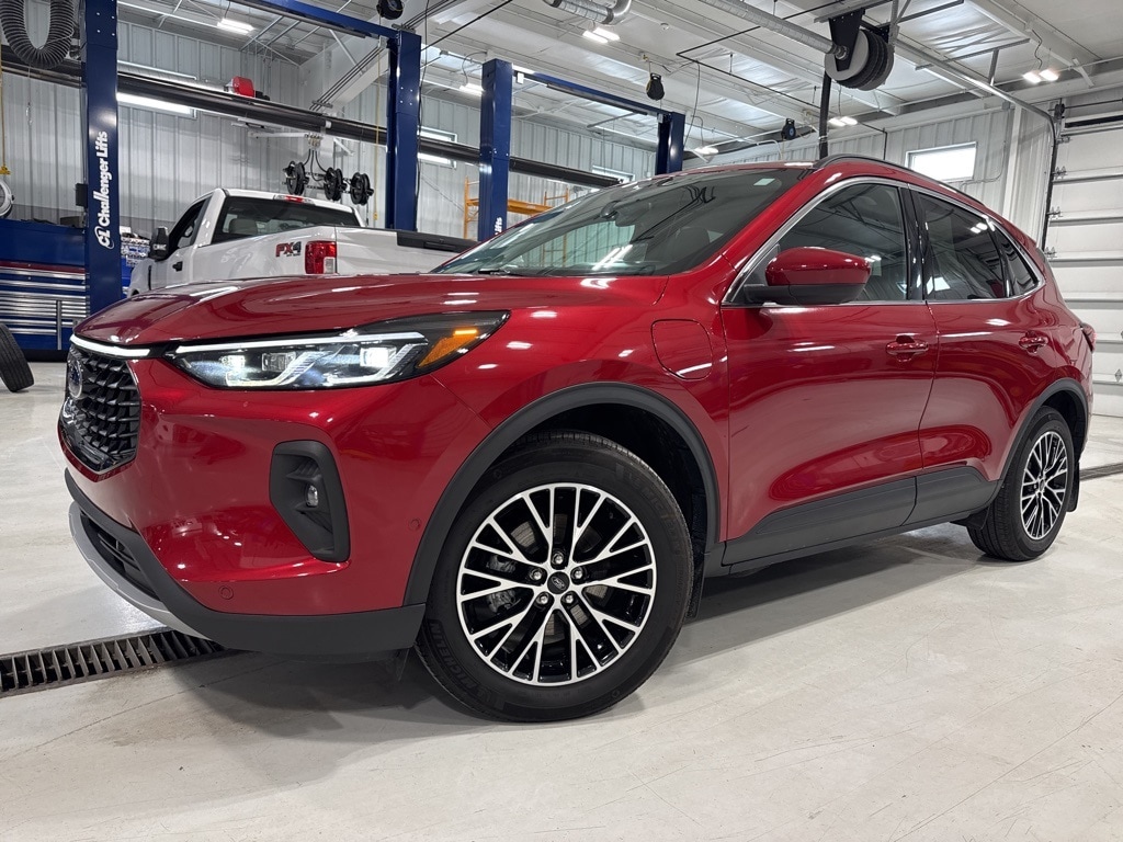 2023 Ford Escape PHEV's photo