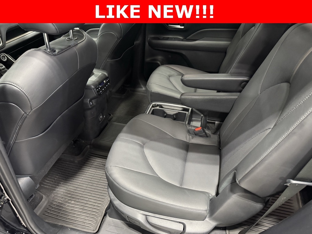 Used 2024 Toyota Grand Highlander Platinum SUV
