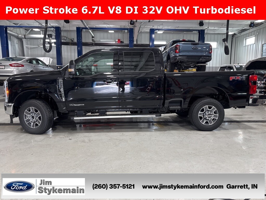 2025 Ford F-250 Lariat photo 3