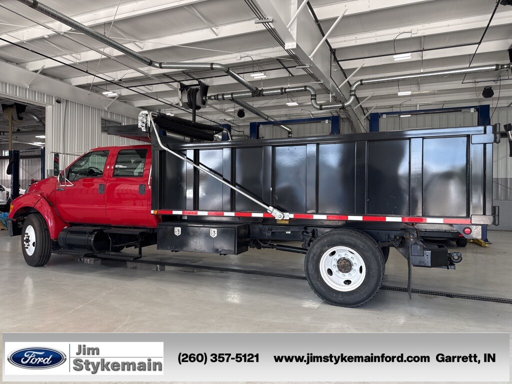 2012 Ford F-750 SuperCab XL photo 3