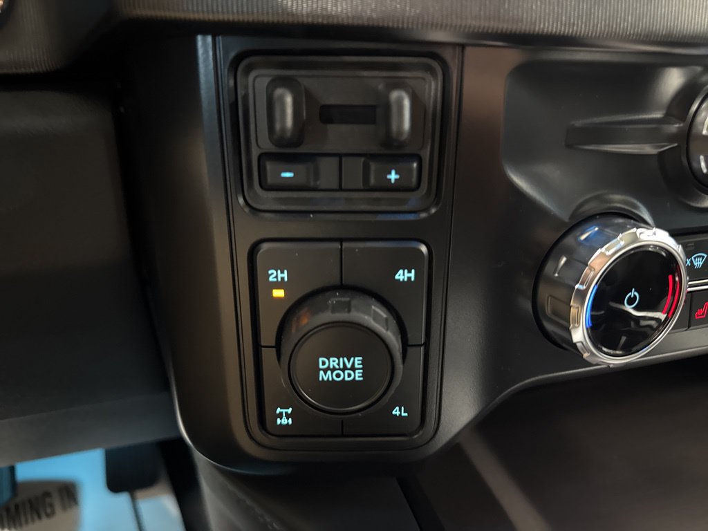 2026 Ford F-250 Super Duty Platinum - Photo 29