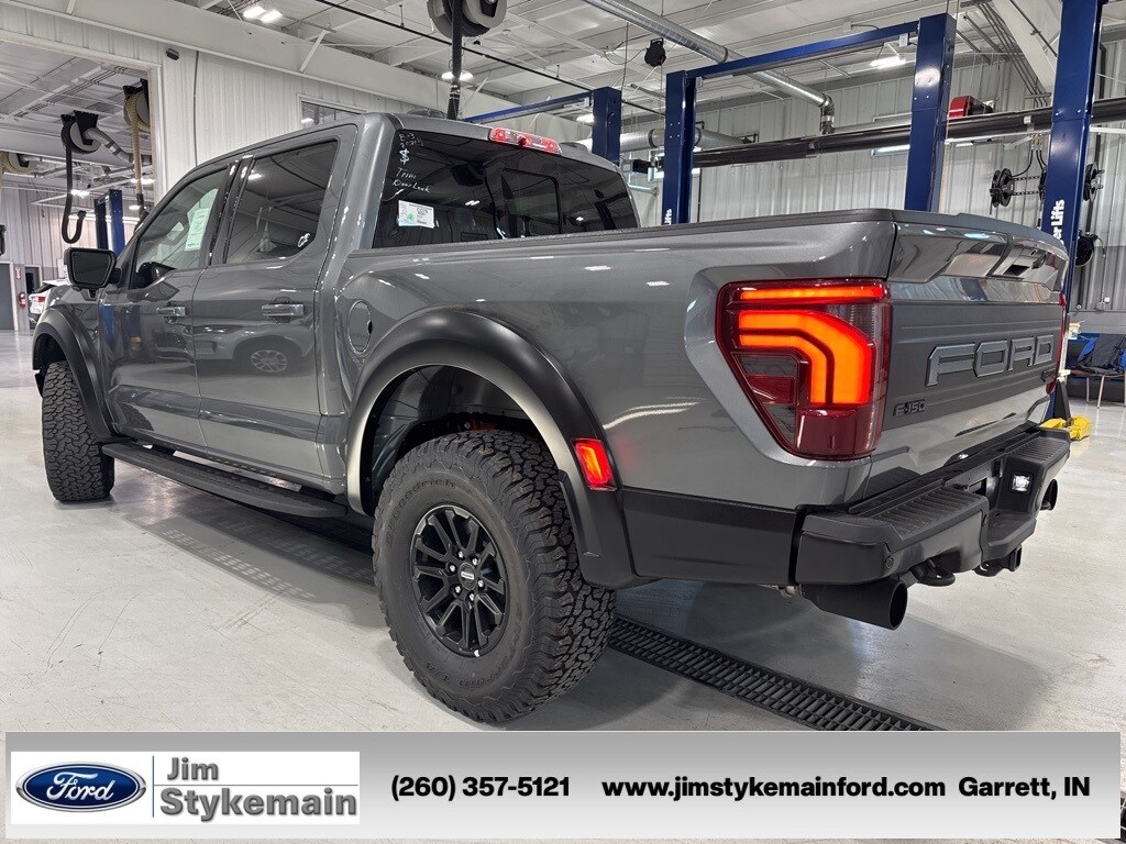 2025 Ford F-150 Raptor photo 3