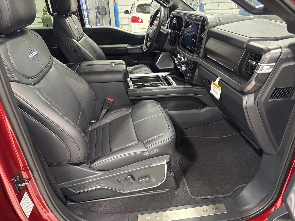 2026 Ford F-250 Super Duty Platinum - Photo 39