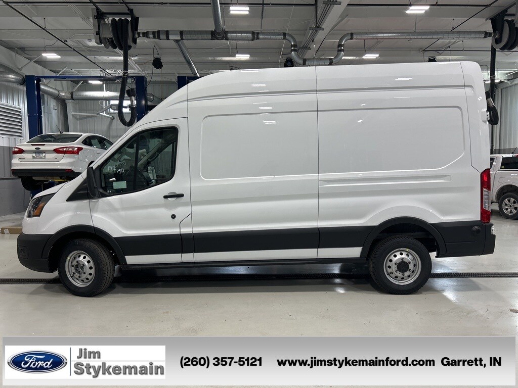2024 Ford Transit photo 3