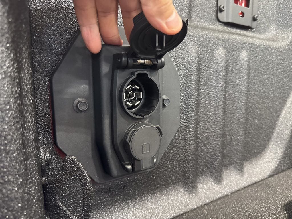 2026 Ford F-250 Super Duty Platinum - Photo 11