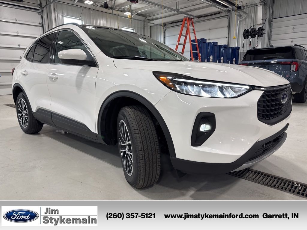 2025 Ford Escape Plug-in hybrid PHEV - Photo 12