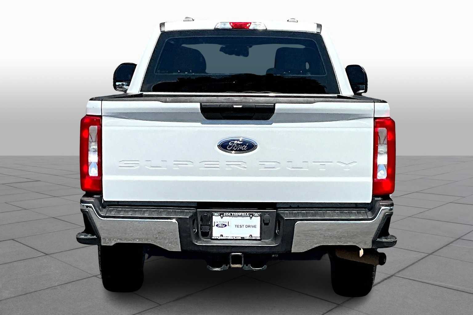 2024 Ford F-250 XL photo 4