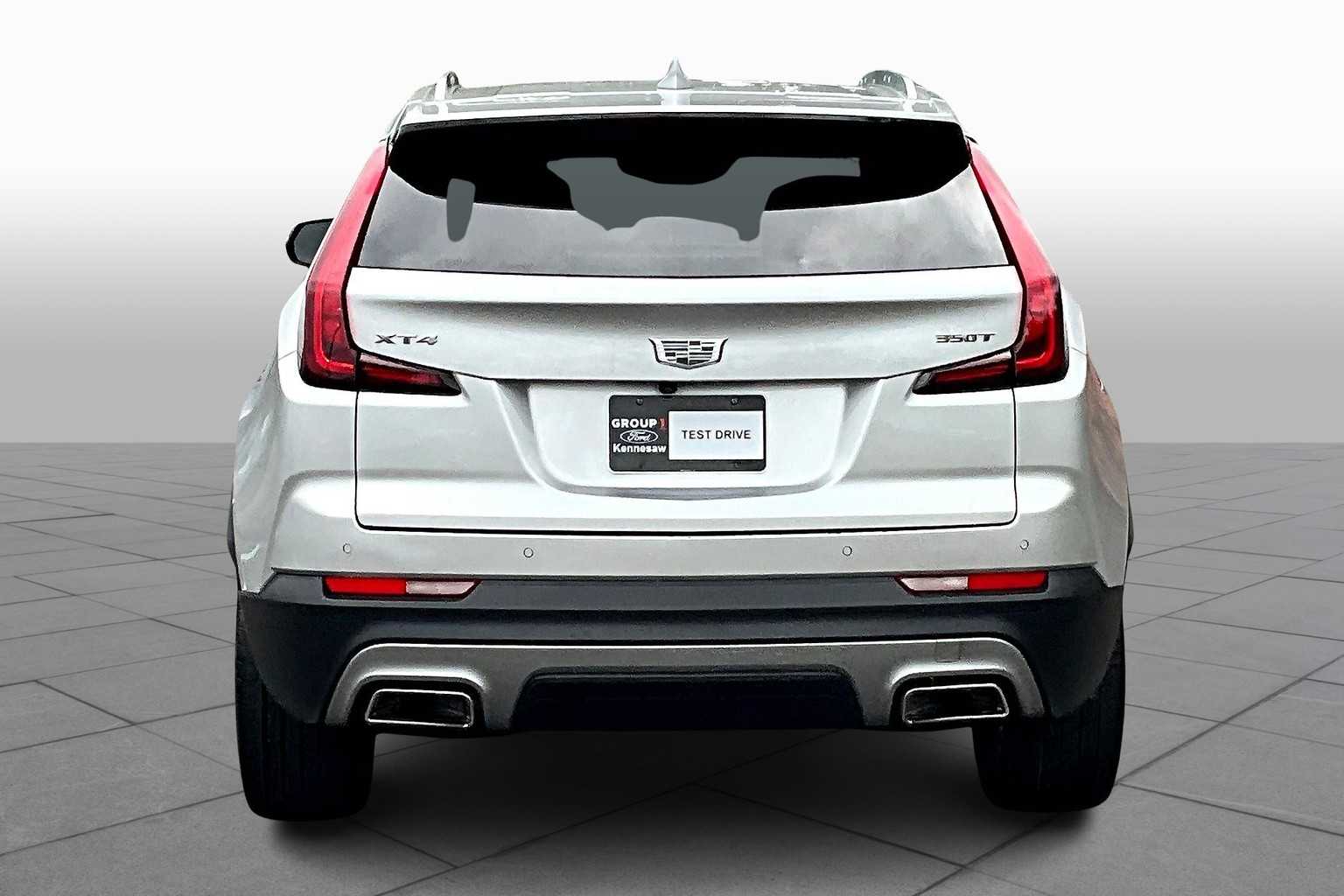2021 Cadillac XT4 Premium Luxury photo 3