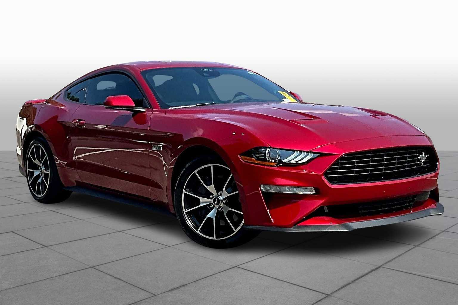 2022 Ford Mustang EcoBoost Premium photo 2