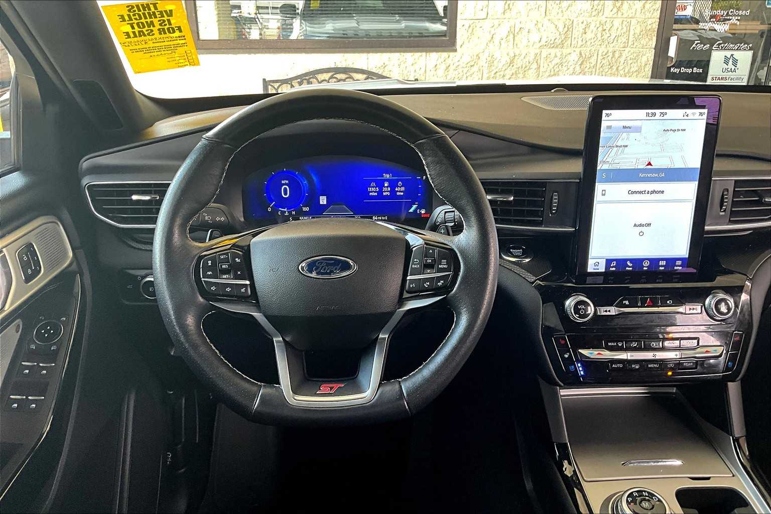 2022 Ford Explorer ST photo 4