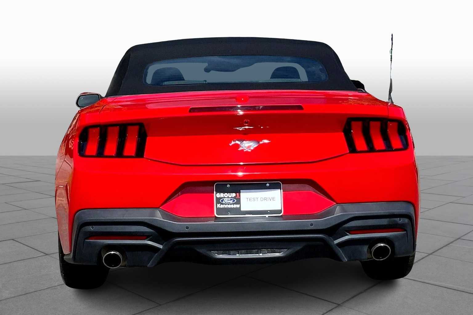 2024 Ford Mustang EcoBoost Convertible photo 3