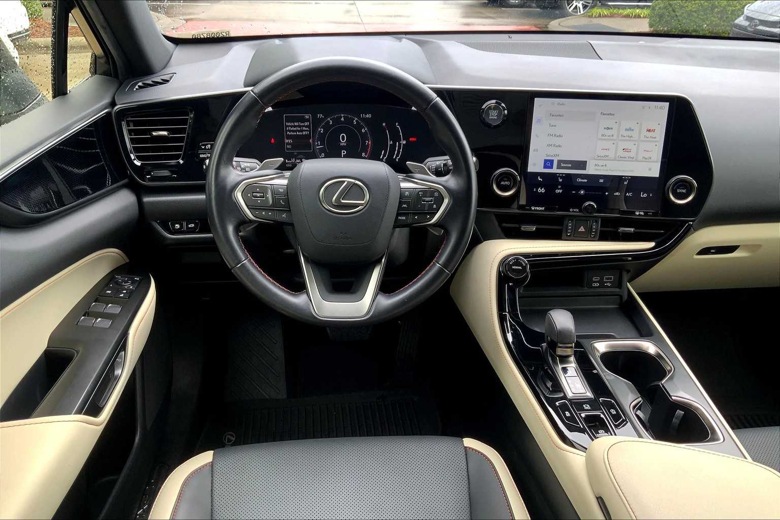 2024 Lexus NX 350 photo 4