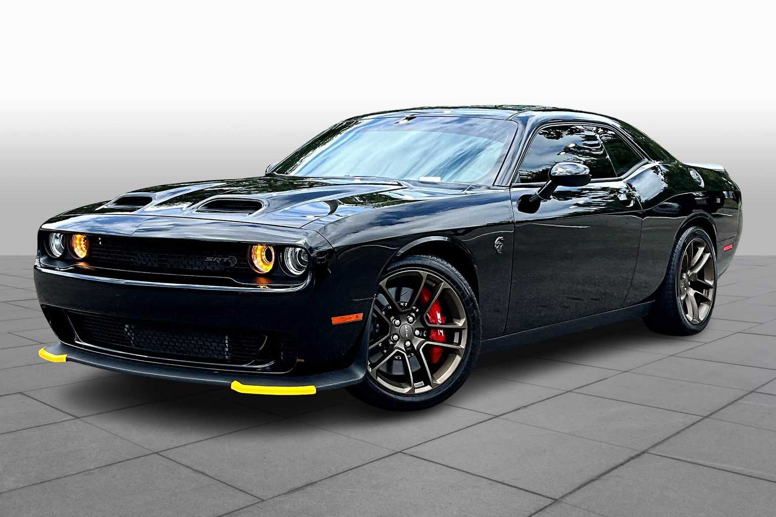 2023 Dodge Challenger SRT8 Hellcat photo 2