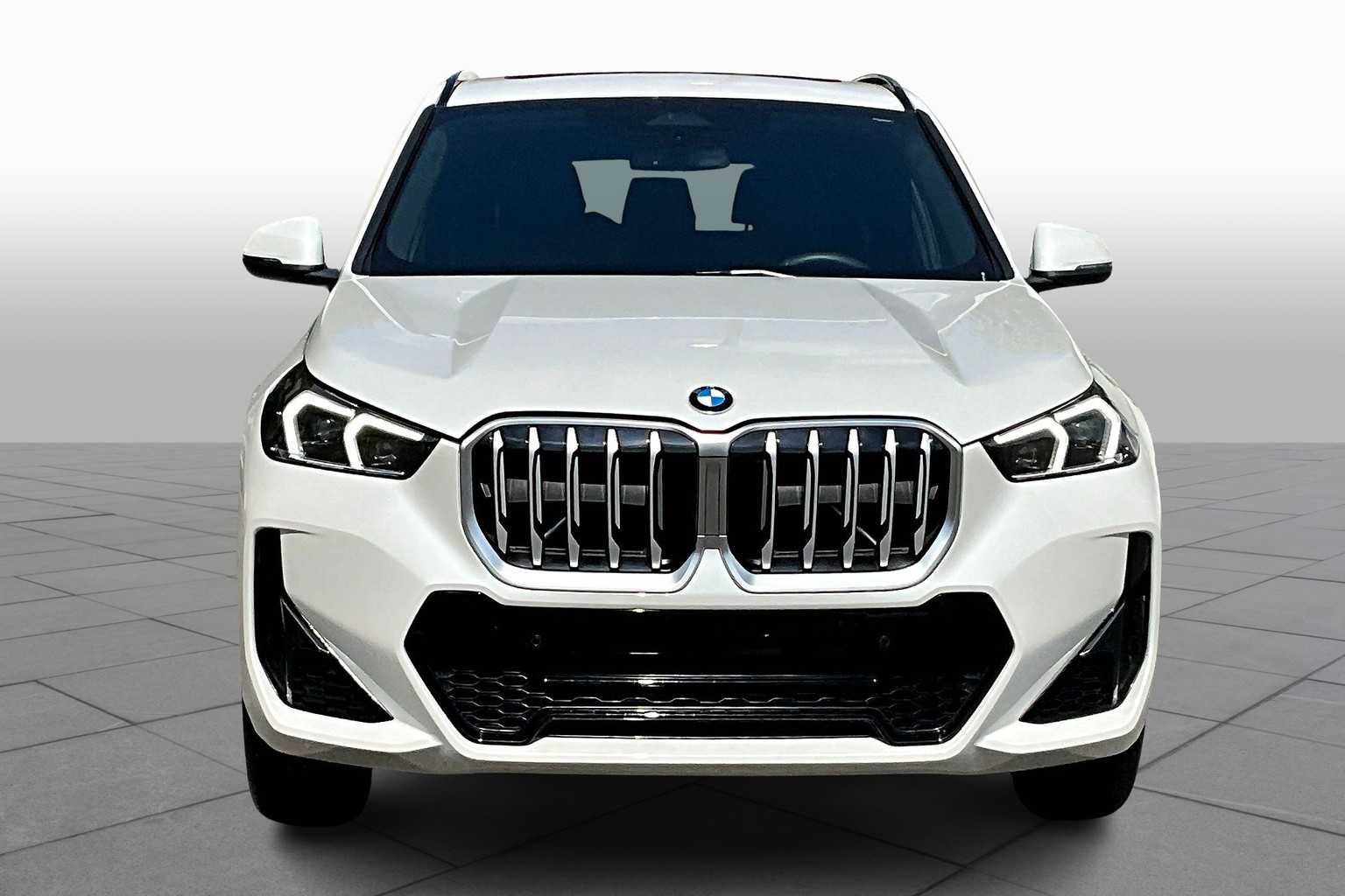 2025 Bmw X1 XDrive28i photo 2