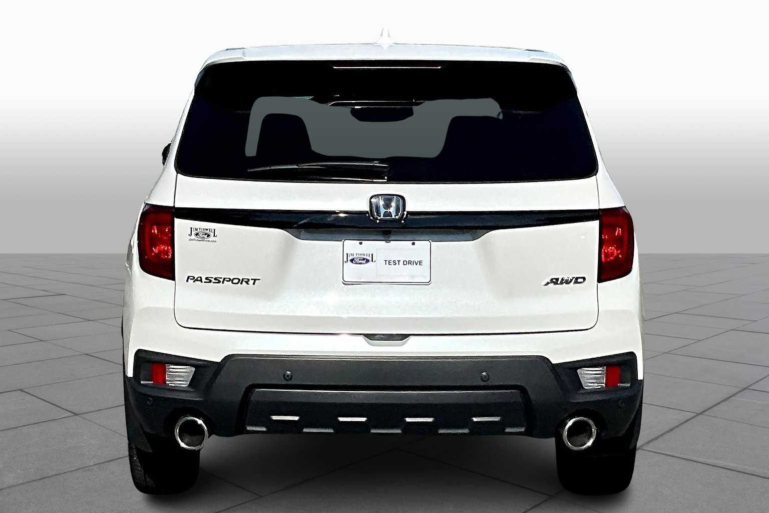 2025 Honda Passport EX-L photo 4