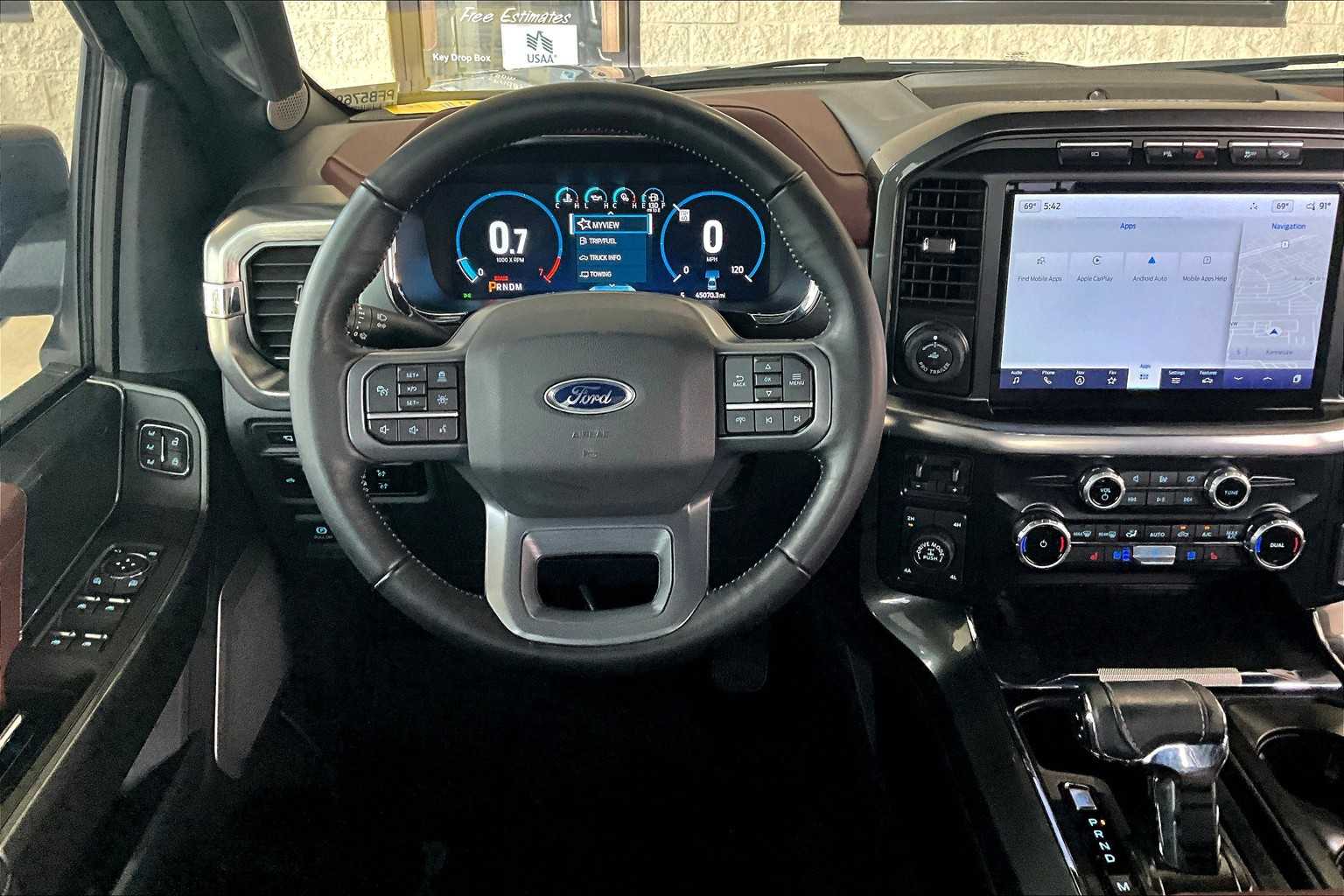 2023 Ford F-150 Lariat photo 4