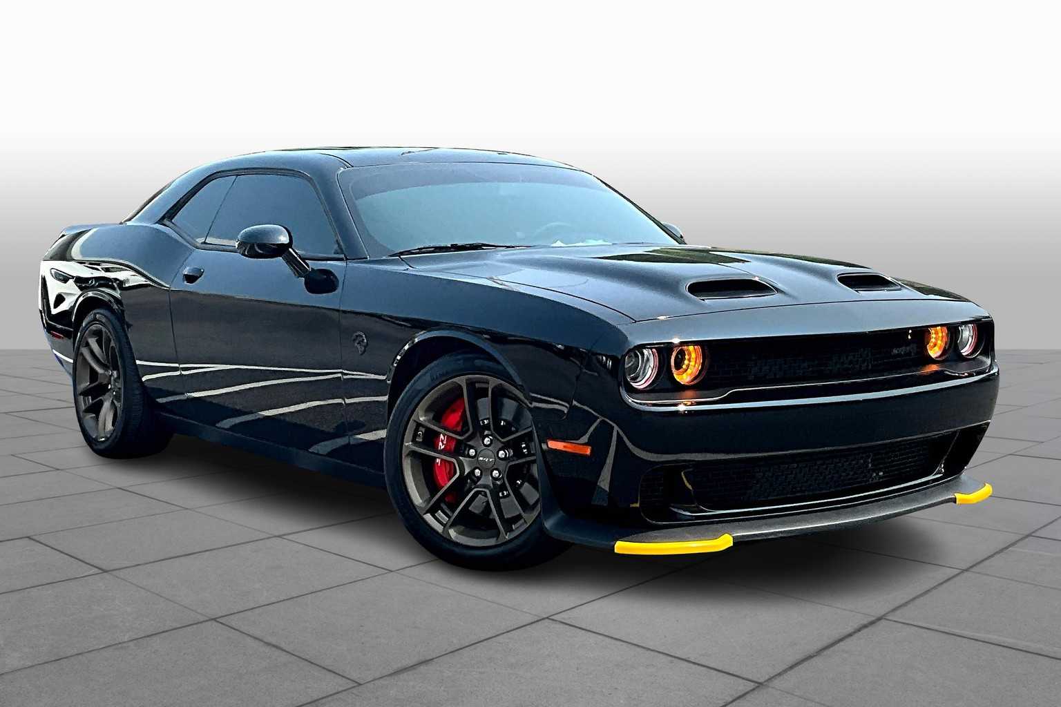 2023 Dodge Challenger SRT8 Hellcat photo 3