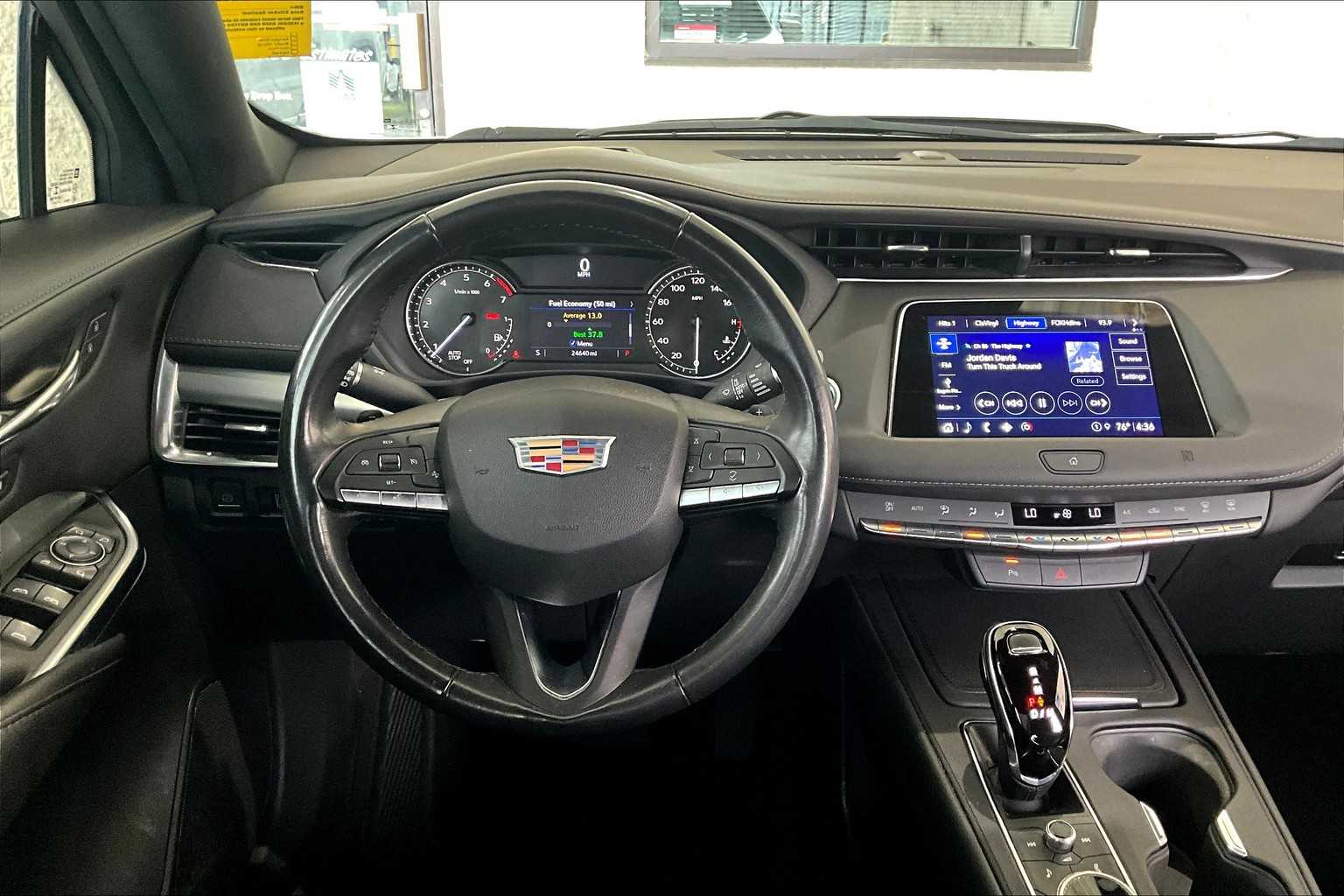 2021 Cadillac XT4 Premium Luxury photo 4