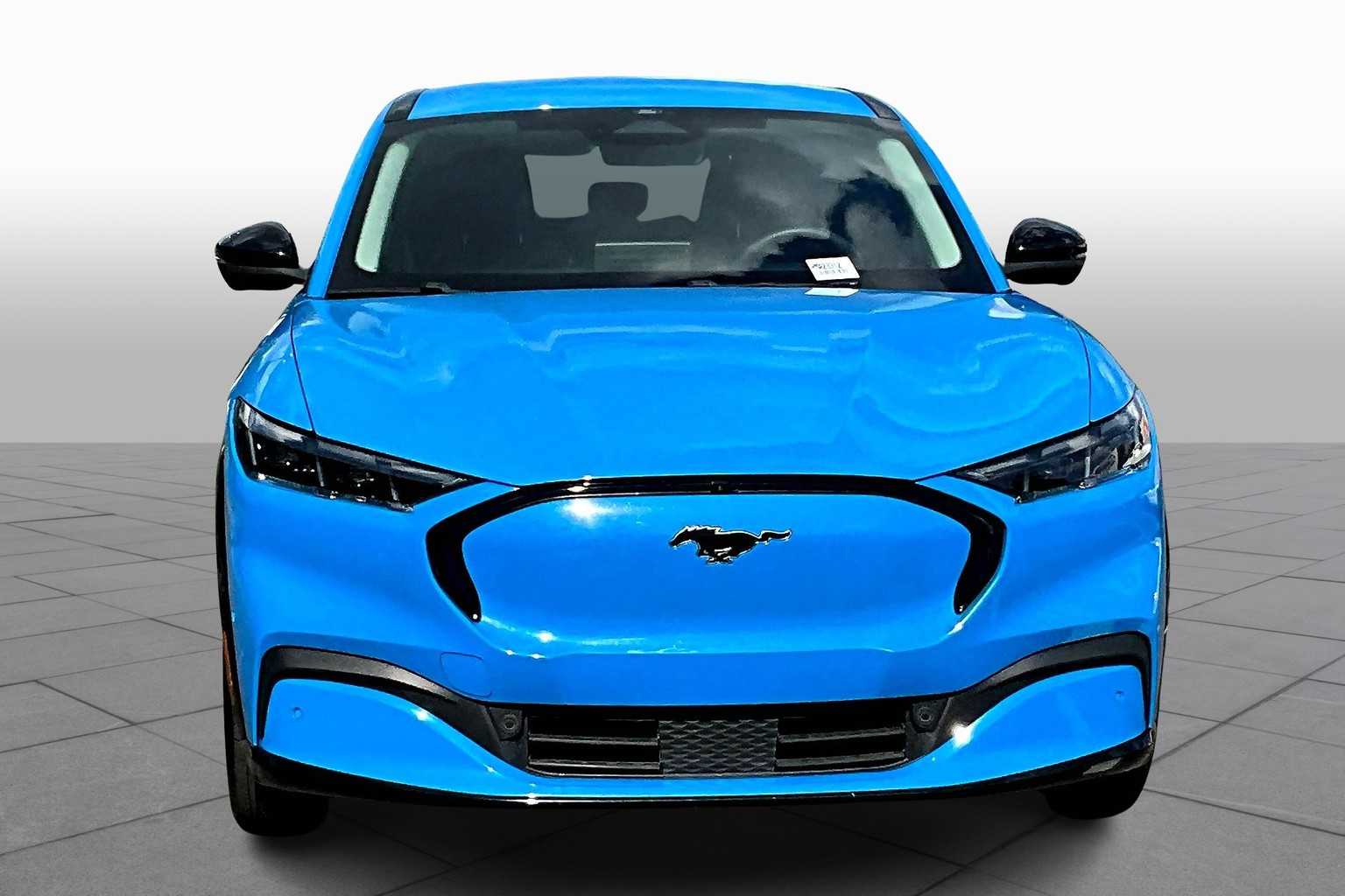 2024 Ford Mustang Mach-E Premium photo 2