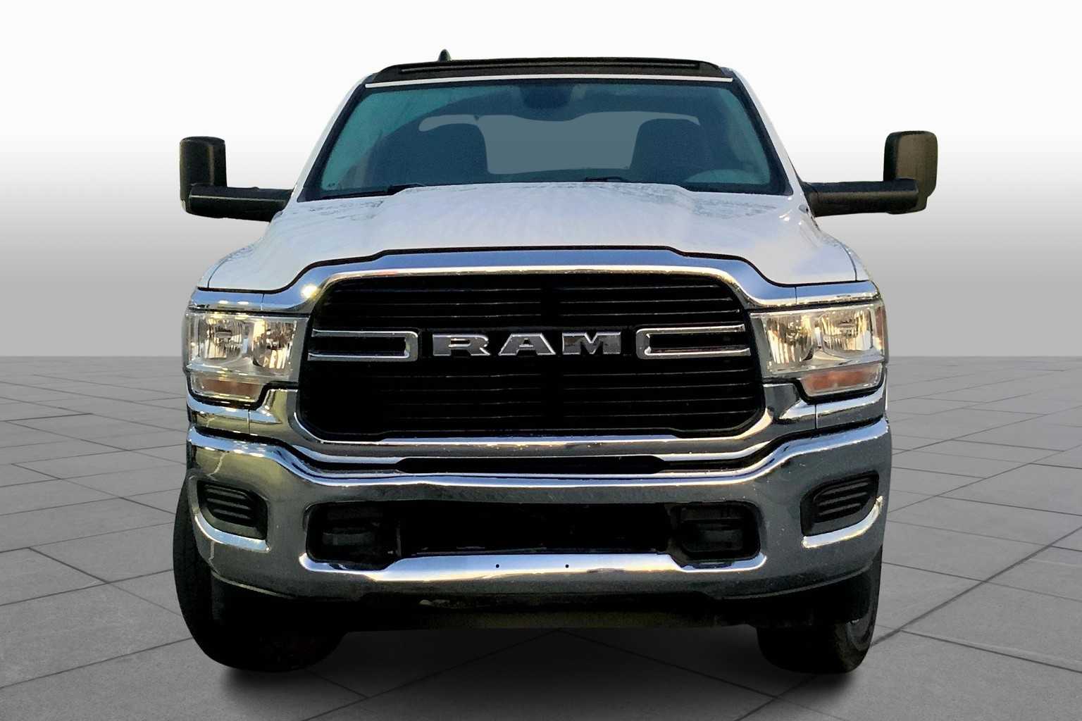 2019 Ram 3500 Big Horn photo 2