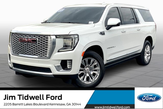 2022 GMC Yukon XL Denali's photo